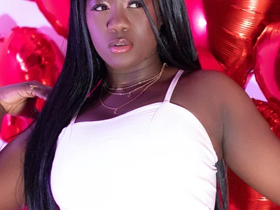 AfroditaRoy webcam livesex profile in black-eyes cams